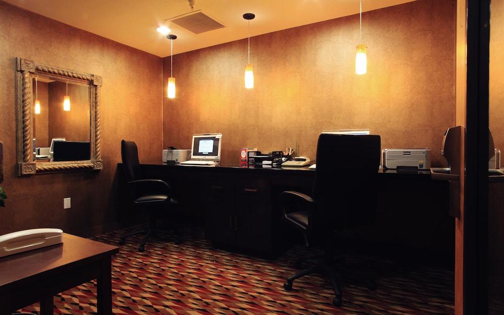 Hampton Inn & Suites Paso Robles Esterno foto