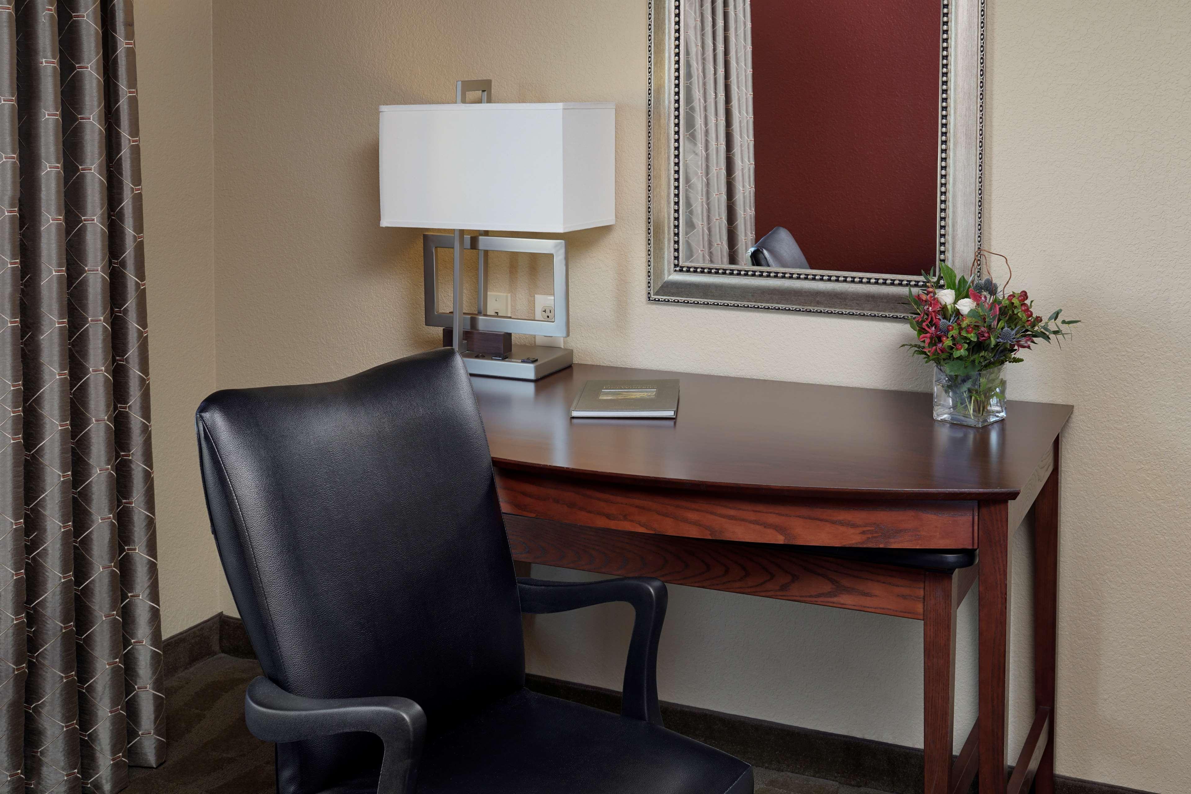 Hampton Inn & Suites Paso Robles Esterno foto